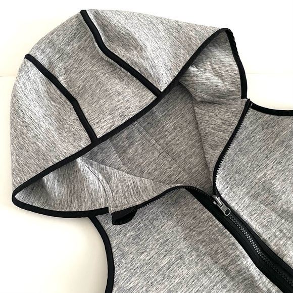 Lululemon Insculpt Reversible Vest With Hood - Picture 5 of 13